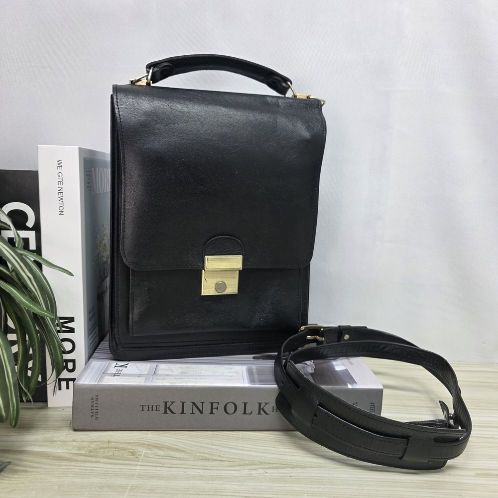 Vintage Black Leather Travel Bag